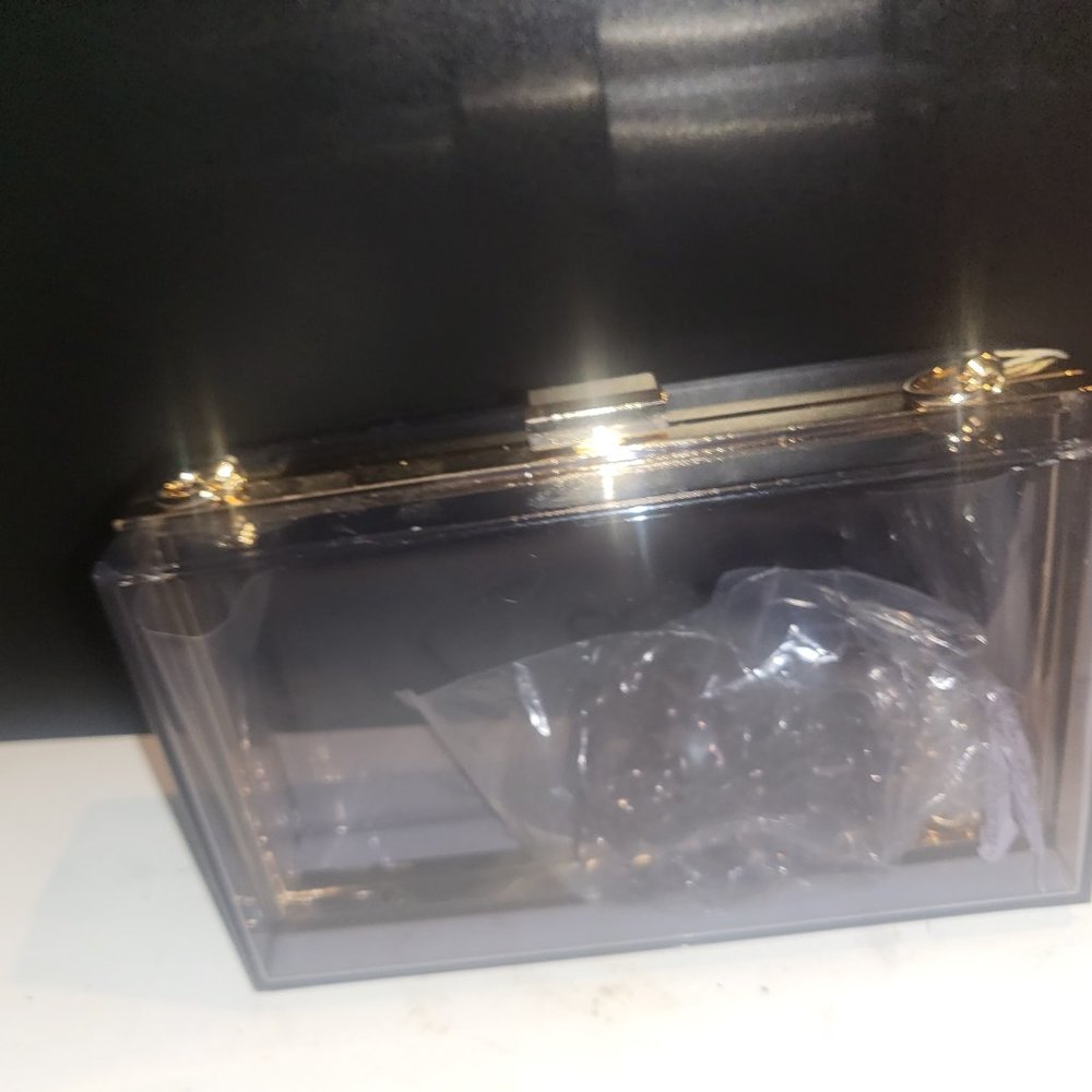 Purses - Picture 2 of 2